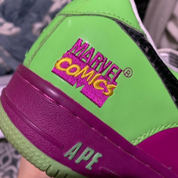 Bape x Marvel Hulk Bapesta - Picture 5 of 5